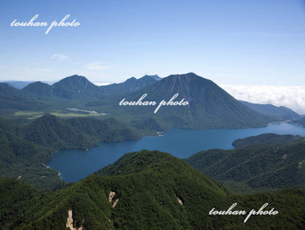 中禅寺湖と男体山,戦場ヶ原(日光国立公園)(2012/8)