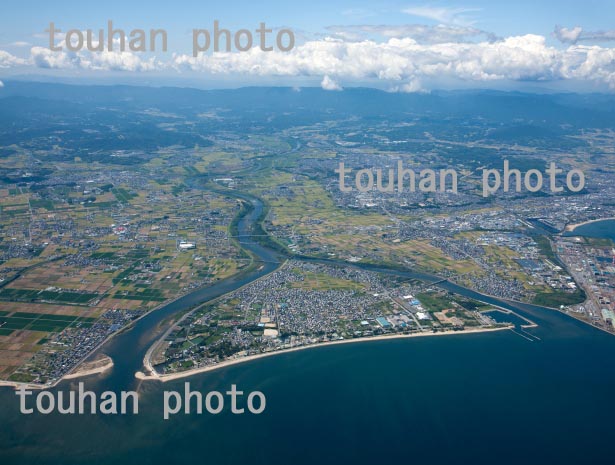 伊勢湾より雲出川河口(三角州)香良洲町(2013/8)