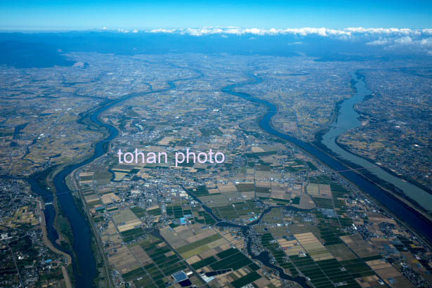 濃尾平野(揖斐川、長良川の間の海津町より輪中地区と岐阜羽島方面）(2014/10)