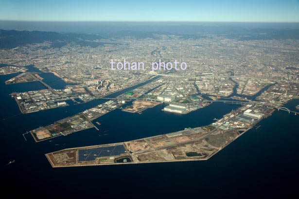 大阪湾と尼崎港より武庫川と武庫川市街地、尼崎市街地，西宮市街地(2014/10)