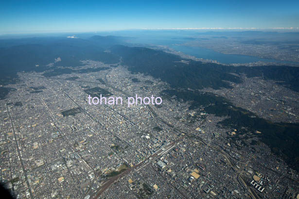 京都駅と京都市街地より琵琶湖方面(撮影高度3,000m)(2014/10)