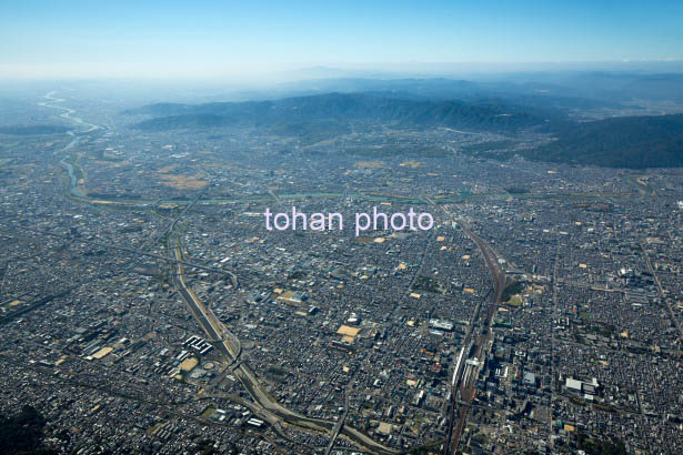 京都駅と京都市街地より長岡京方面(撮影高度2,500m)(2014/10)