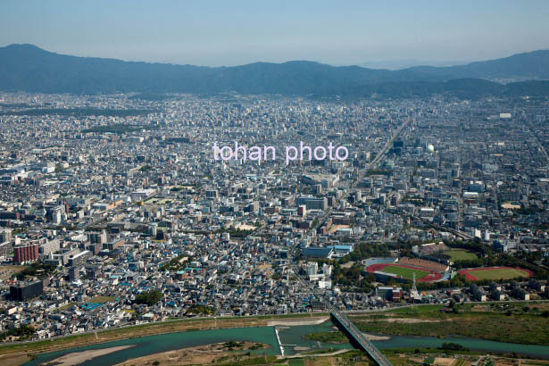 西京極総合運動公園付近より京都市街地(2014/10)