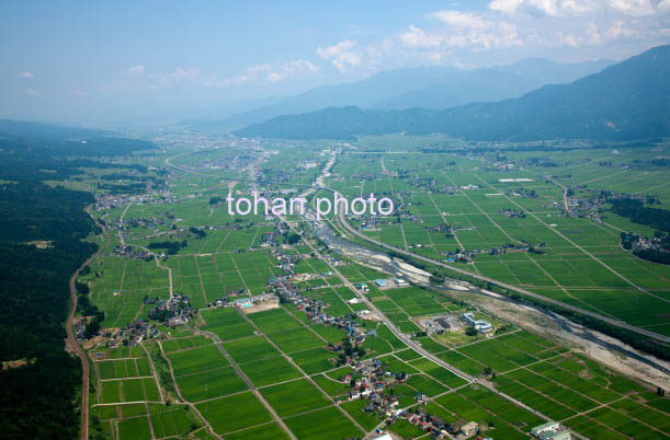 南魚沼平野(石打周辺より六日町方面)(2014/8)