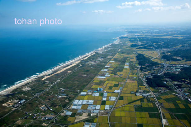 東日本第震災復興の亘理地区の海岸線と平野風景(2015/9)