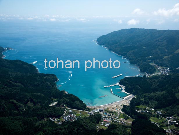 三陸町綾里の海岸より綾里湾(2016/8)