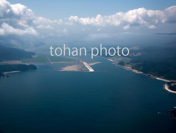 追波湾より北上川河口(2016/8)