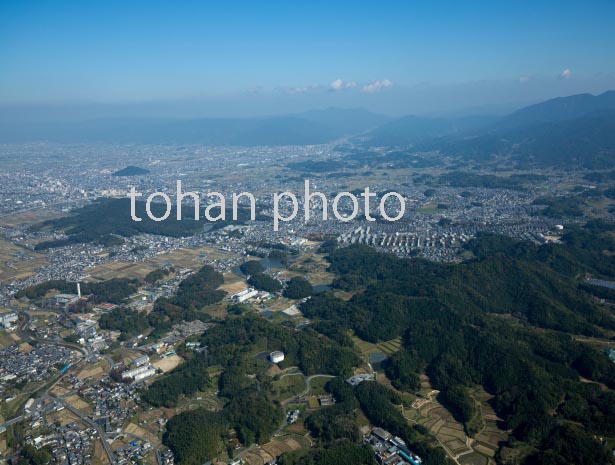 橿原市北越智町より大和三山(畝傍山,耳成山,天香久山)と奈良平野(2016/11)