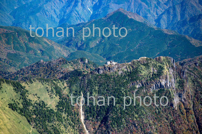 石鎚山(日本百名山,日本百景,日本七霊山,石鎚山脈,石鎚国定公園)山頂付近(2018/10)