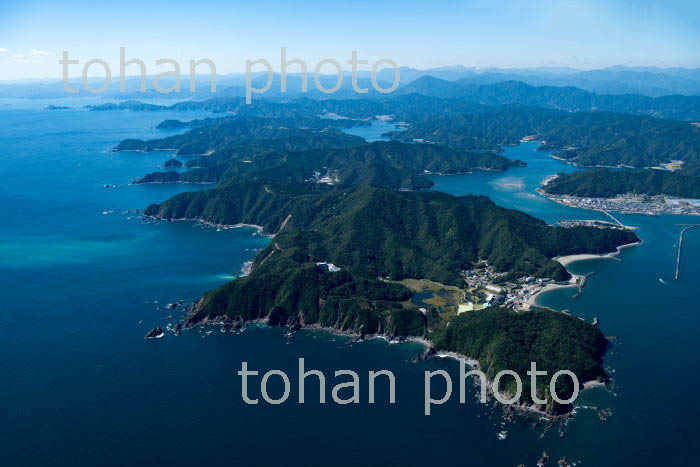 崎山地区より浦ノ内湾と横浪県立自然公園(リアス式海岸線)(2018/10)