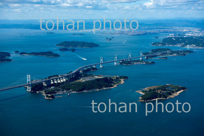 瀬戸大橋(本州四国連絡橋児島・坂出ルート)与島より岡山方面(2018/10)