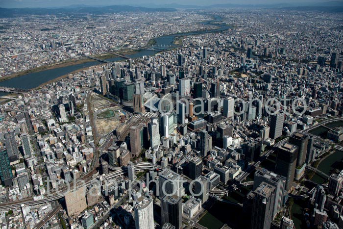 中之島周辺より大阪駅と大阪の街並み(2020/10)