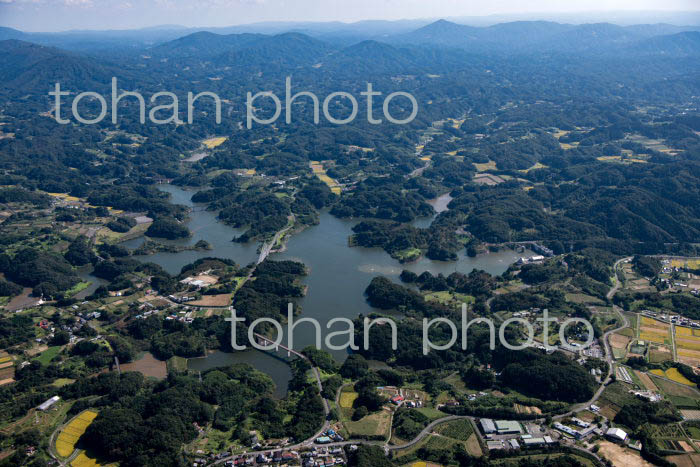 さくら湖周辺より阿武隈高地(三春町よりいわき市方面)(2021/10)