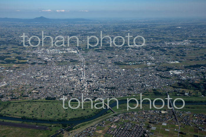 古河市街並みより筑波山(関東平野)(2021/10)