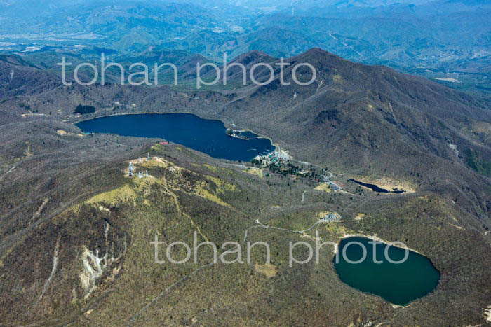 小沼より地蔵岳より大沼と赤城山(2022/05)