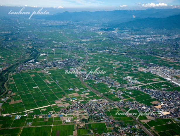 山形盆地(東小金井,山形JCT付近)(2012/8)