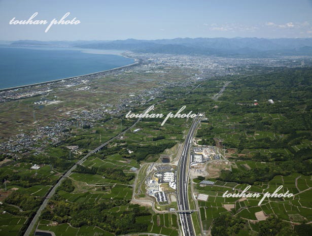 新東名高速道路,駿河湾沼津サービスエリアより富士市方面(2012/5)