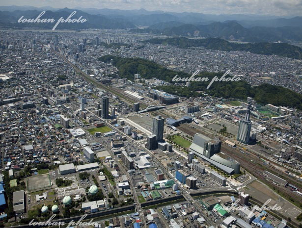 東静岡駅周辺より静岡駅方面(2012/8)