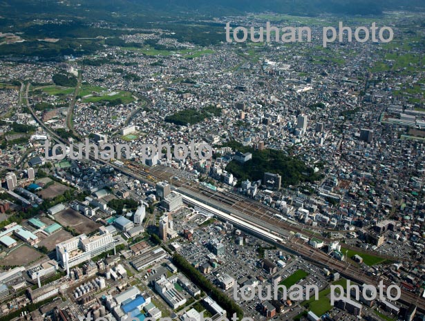 三島駅と三島市街地(2013/8)