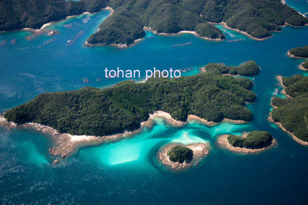 若松島と新上五島の間の島々(五島列島)(2014/9)