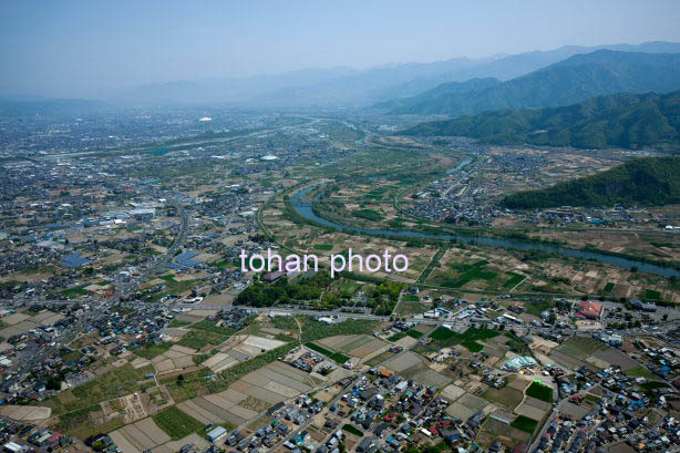 川中島の合戦跡地周辺(八幡原史跡公園より信濃川)(2015/5)