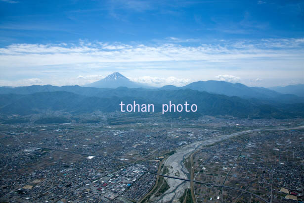 釜無川,釜無工業団地周辺より富士山(2015/5)