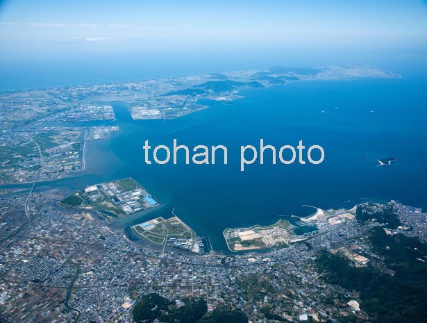 三河湾(蒲郡海洋町,三河大塚駅周辺より渥美半島方面)(2016/6)