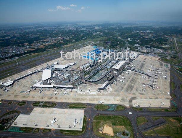 成田国際空港(第二,第三ターミナルより第一ターミナル,貨物地区周辺)(2016/5)