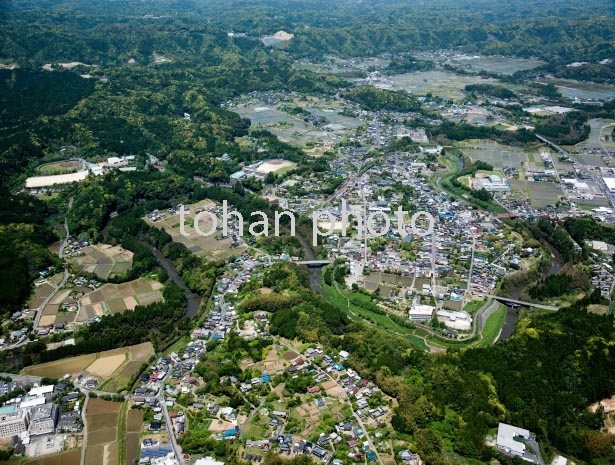 大多喜駅と大多喜町の街並み(2016/5)