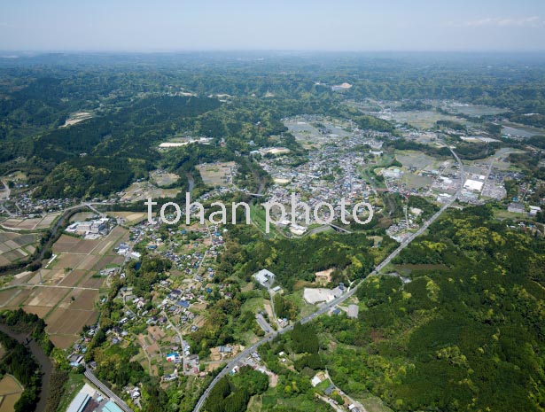 大多喜駅と大多喜町の街並み(2016/5)