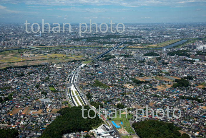 東京外環自動車道(小塚山公園より三郷方面)(2018/8)