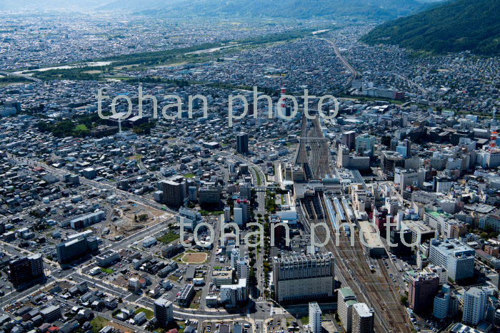 長野駅と長野市街地(2018/10)