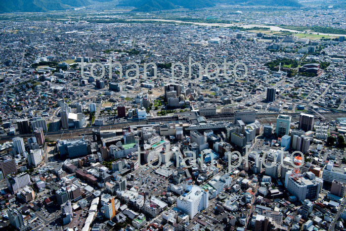 長野駅と長野市街地(2018/10)