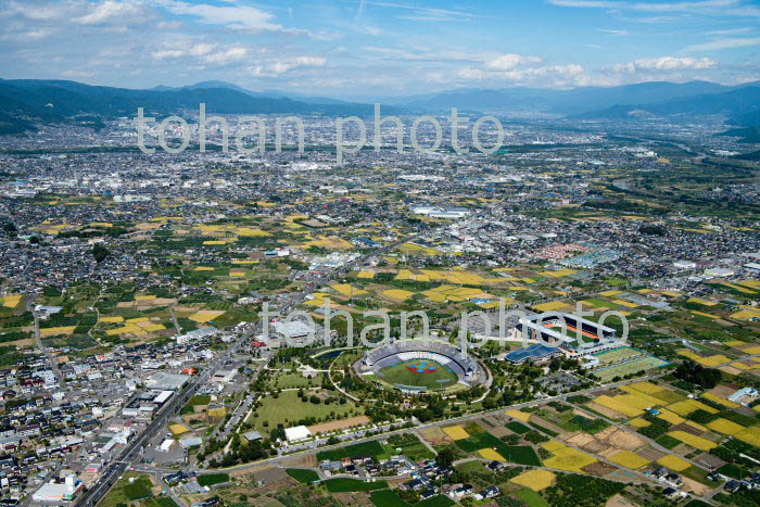 南長野運動公園より長野市街地(2018/10)