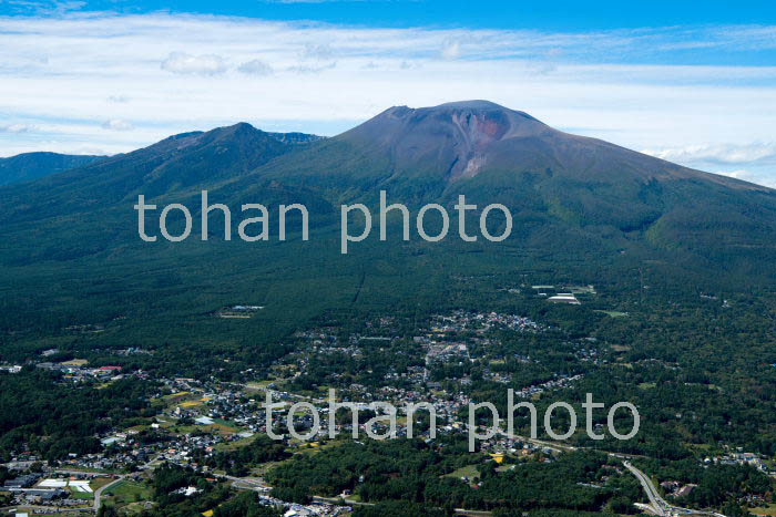 信濃追分付近より浅間山(上信越高原国立公園,日本百名山)(2018/10)