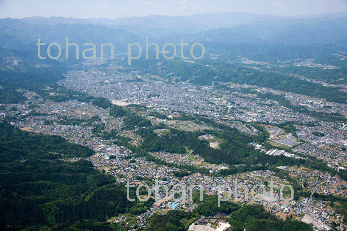 秩父盆地と秩父市街地(2018/5)