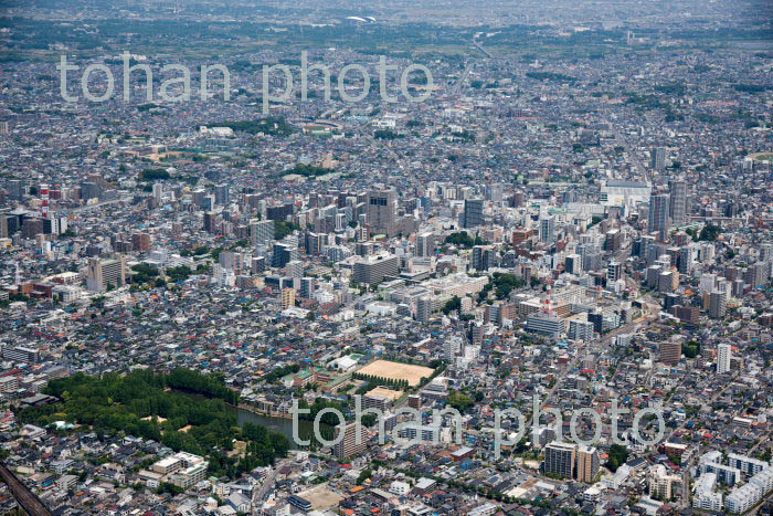 さいたま市役所、浦和駅と浦和市街地(2018/5)