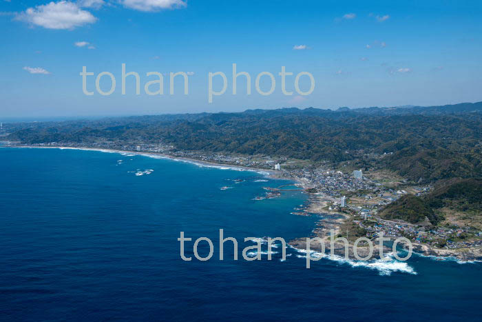 江見吉浦地区より江見海水浴場方面の海岸線(2019/4)