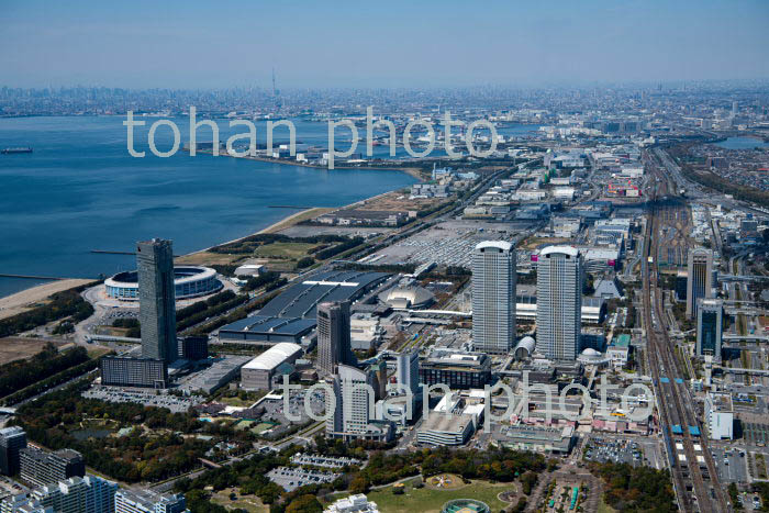 幕張新都心(海浜幕張駅,幕張メッセ)より都心方面(2019/4)