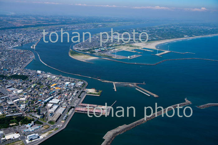 利根川河口より銚子市街地と神栖市波崎方面(2019/8)