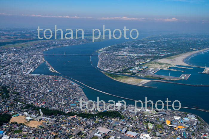 利根川河口より銚子市街地と神栖市波崎方面(2019/8)