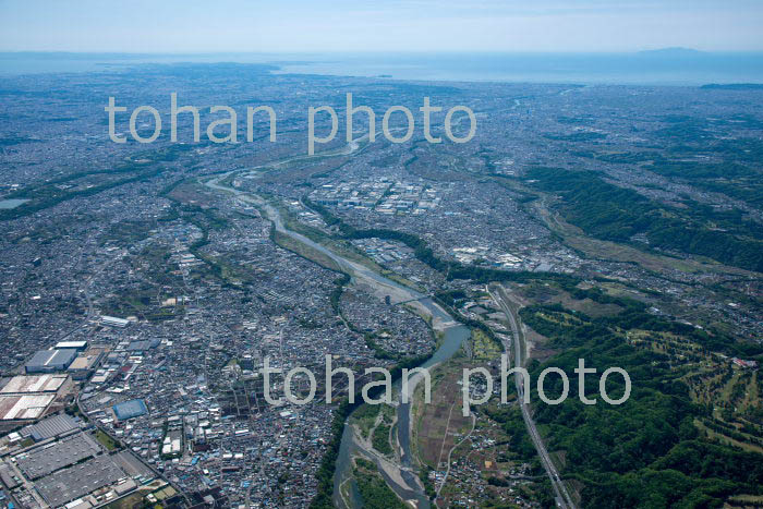 相模川(田名地区より相模川河口と相模湾)(2019/4)