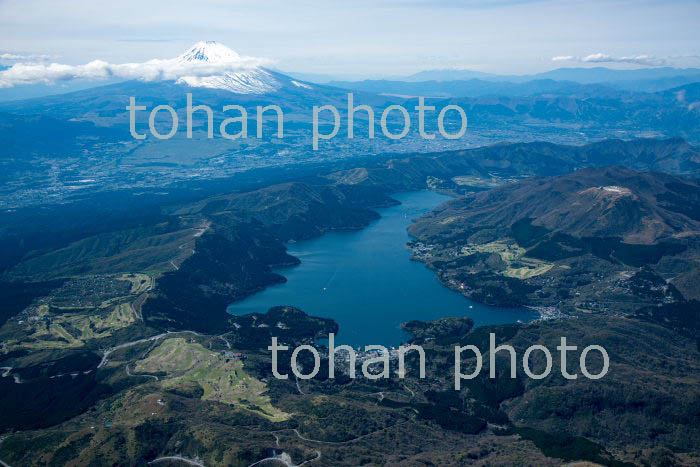 芦ノ湖と箱根山,駒ケ岳周辺より富士山(2019/4)