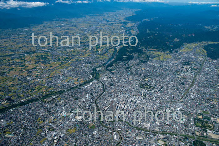 松本市街地より松本盆地(2019/9)