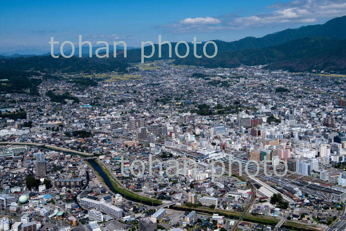 松本駅より松本市街地(2019/9)