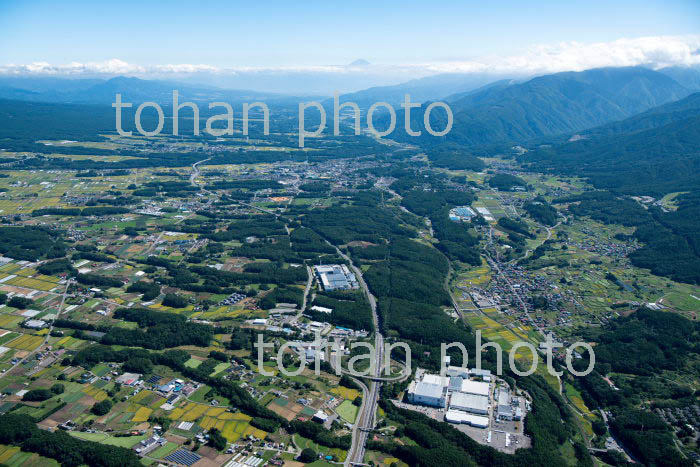 諏訪南ICと工業団地周辺より甲府方面(2019/9)