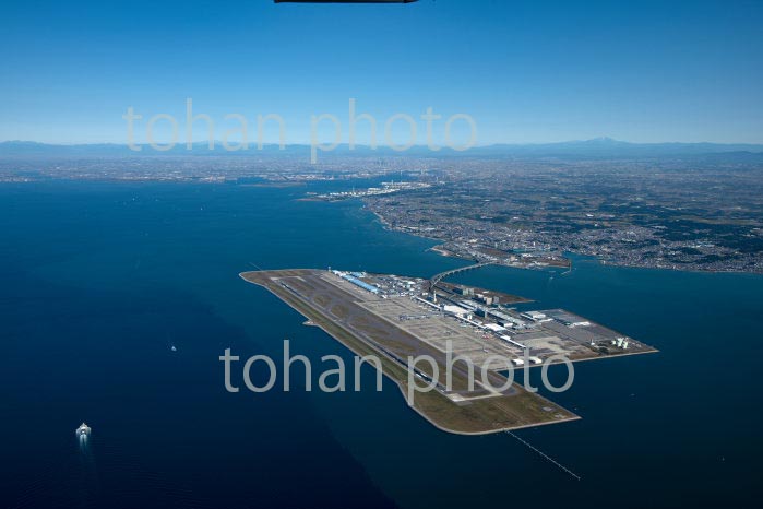 中部国際空港(セントレア )より名古屋市街地方面(2020/11)