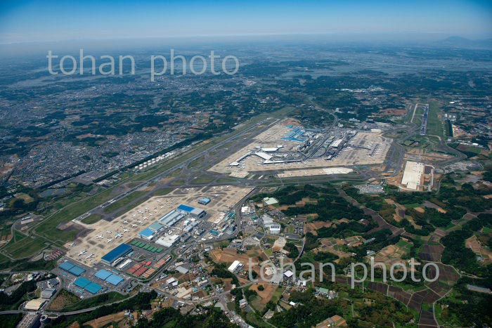 成田国際空港全景(南東より北西方面)