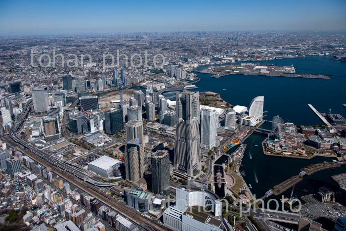 みなとみらい地区より横浜,東京方面(2020/3)