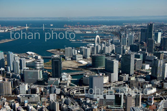 横浜駅周辺より横浜港方面(2020/3)